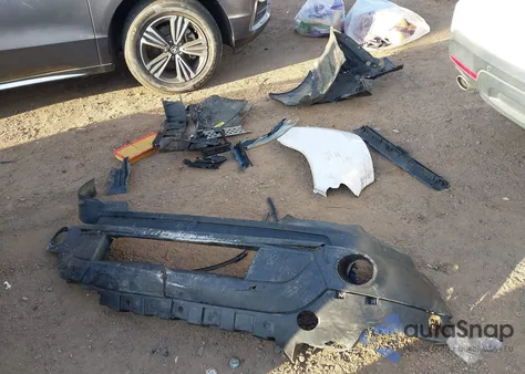 2015 Ford Explorer Xlt z USA, uszkodzony, nr VIN 1FM5K7D82FGB40118